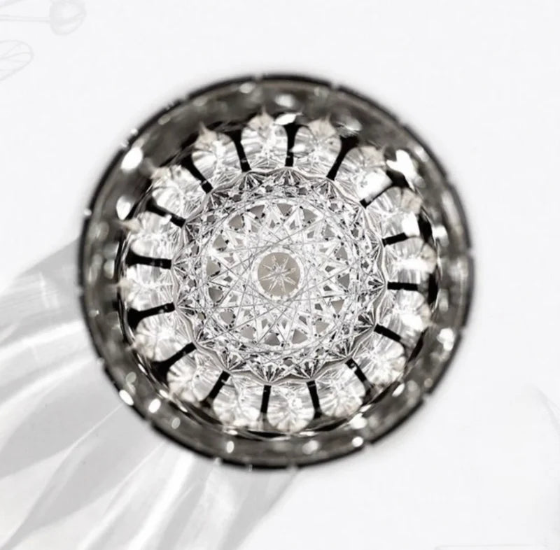 Edo Kiriko Hand-Carved Luxury Starburst Crystal Whisky Glass – A Radiance Born of Starlight