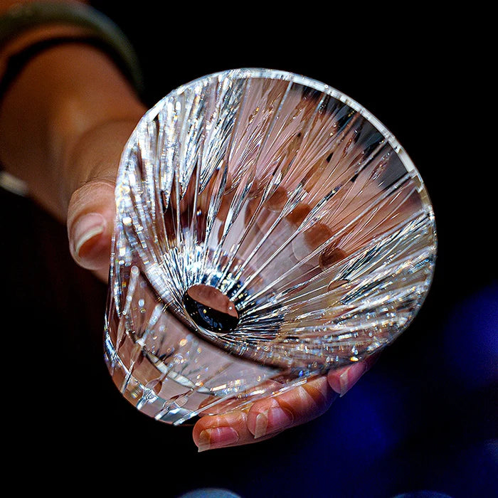 Edo Kiriko Hand-Carved Starlit Guqin Lead-Free Premium Crystal Whiskey Glass – A Symphony of Light and Heritage