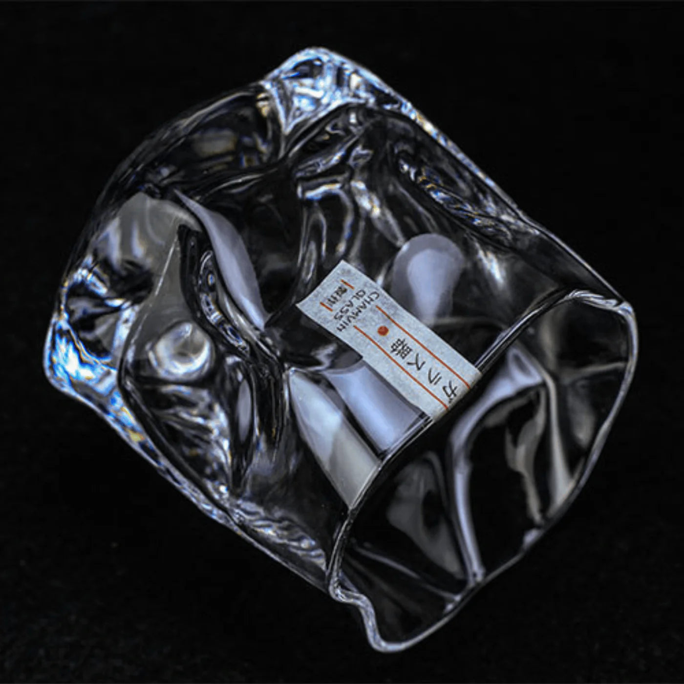 Edo Kiriko Hand-Carved Japanese Crumple Body Whisky Glass – Authentic Japanese Artistry