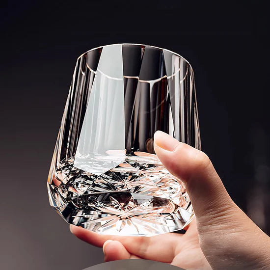 Edo Kiriko Hand-Carved Clear Zeus's Stone Lead-Free Premium Crystal Whiskey Glass – A Masterpiece of Facets and Thunder