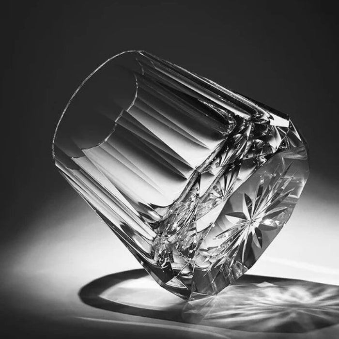 Edo Kiriko Zeus's Stone Whisky Glass – Hand-Carved Lead-Free Premium Crystal | 32-Facet Diamond Cut