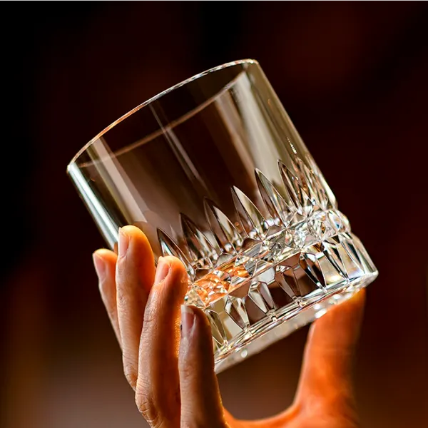 Edo Kiriko Crystal Royale Whisky Glass – Hand-Carved Lead-Free Premium Crystal | European Elegance