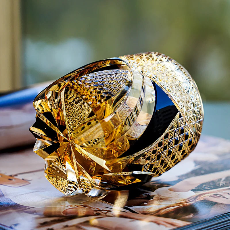 Edo Kiriko Hand-Carved Imperial Dark Knight Whisky Glass – A Crown of Timeless Majesty