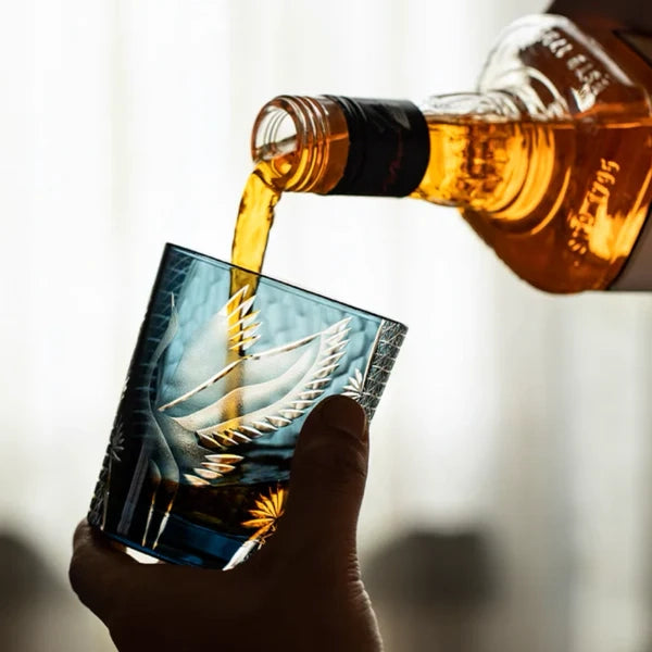 Edo Kiriko Hand-Carved Soaring Crane Whisky Glass – A Symbol of Grace in Flight