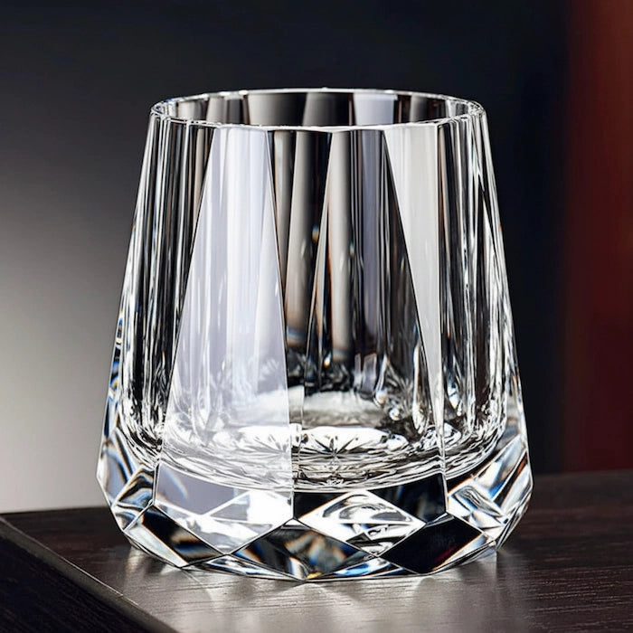 Edo Kiriko Zeus's Stone Whisky Glass – Hand-Carved Lead-Free Premium Crystal | 32-Facet Diamond Cut