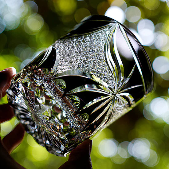 Edo Kiriko Hand-Carved Lepidoptera Whisky Glass – A Flight of Transformation in Crystal