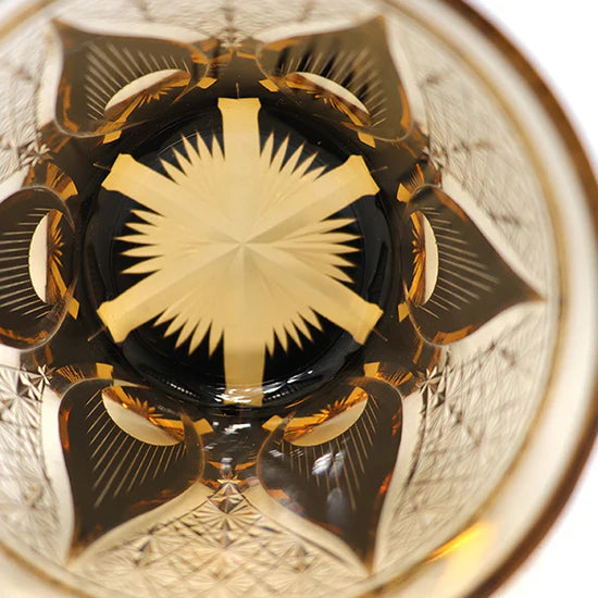 Edo Kiriko Hand-Carved Candle Flame Whisky Glass – A Radiance of Eternal Warmth