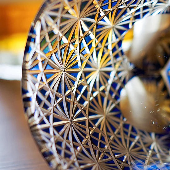 Edo Kiriko Hand-Carved Blue Daisy Whisky Glass – A Blossom of Serenity in Crystal
