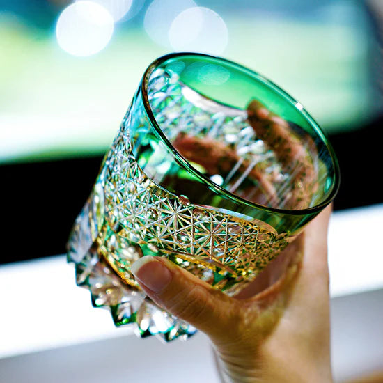 Edo Kiriko Hand-Carved Emerald Prism Whisky Glass – A Prism of Vitality and Timeless Grace