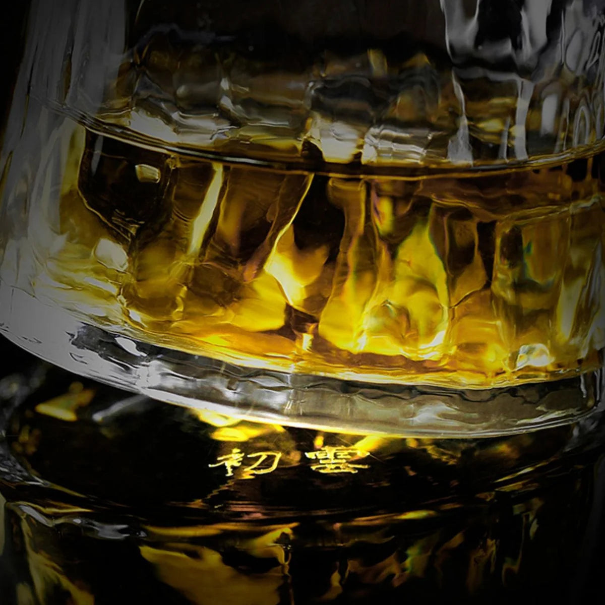 Edo Kiriko Hand-Carved Japanese Cloud Whisky Glass – Authentic Japanese Artistry