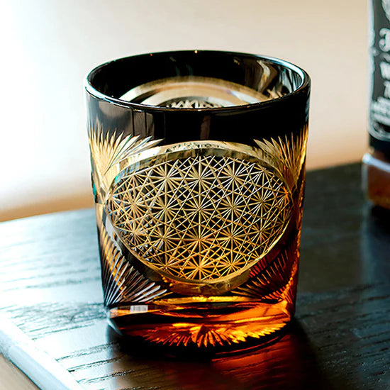 Edo Kiriko Hand-Carved Black Crane Feather Whiskey Glass – Wings of Grace, Cuts of Eternity