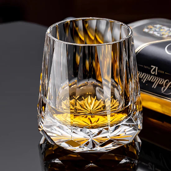 Edo Kiriko Hand-Carved Clear Zeus's Stone Lead-Free Premium Crystal Whiskey Glass –  A Masterpiece of Facets and Thunder