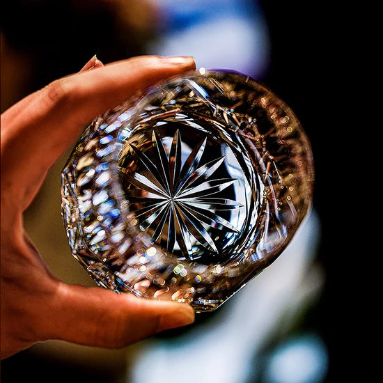 Edo Kiriko Zeus's Stone Whisky Glass – Hand-Carved Lead-Free Premium Crystal | 32-Facet Diamond Cut